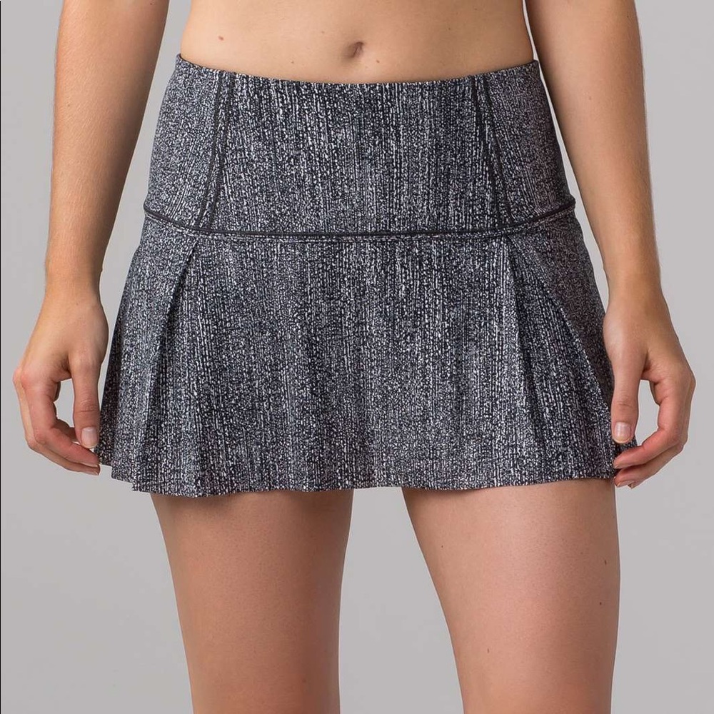 LuLuLemon Lost in Pace skirt
